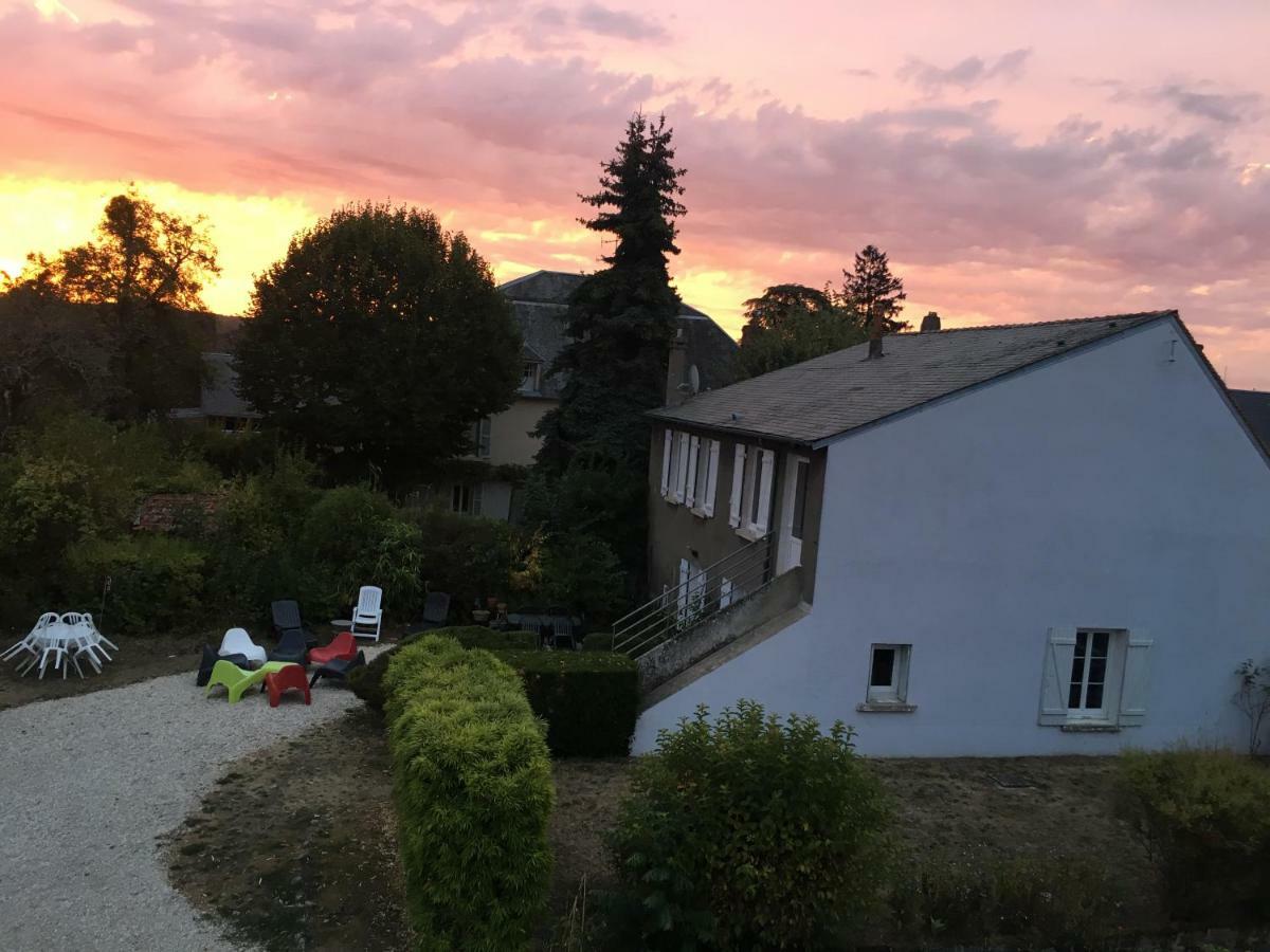 Chez Jeannette Villa Saint-Satur Exterior photo